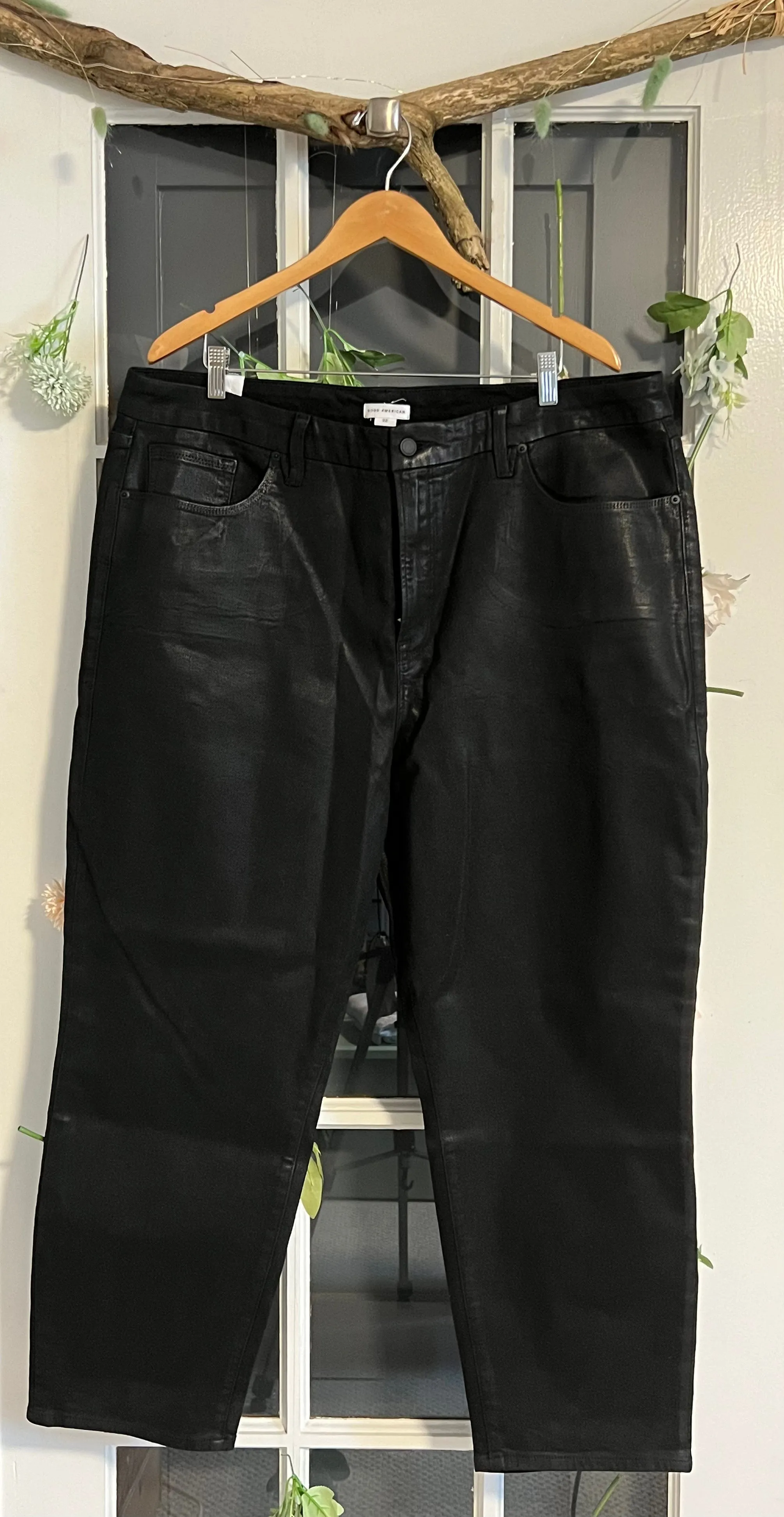Good American - Good Classic Black Sheen Denim 22