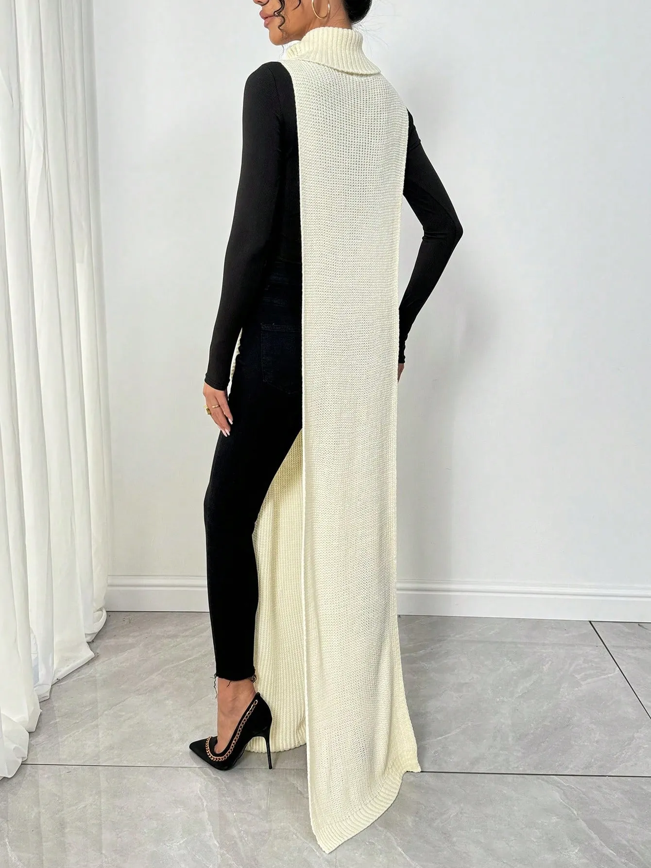 High Neck Fitted Long Sleeveless Sweater Vest