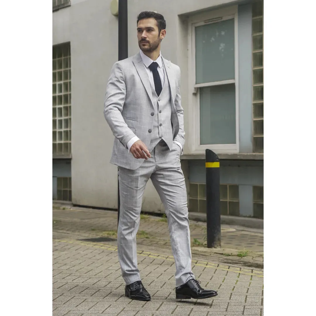 IM3 - Men's Grey Checked Tailored Fit Suit
