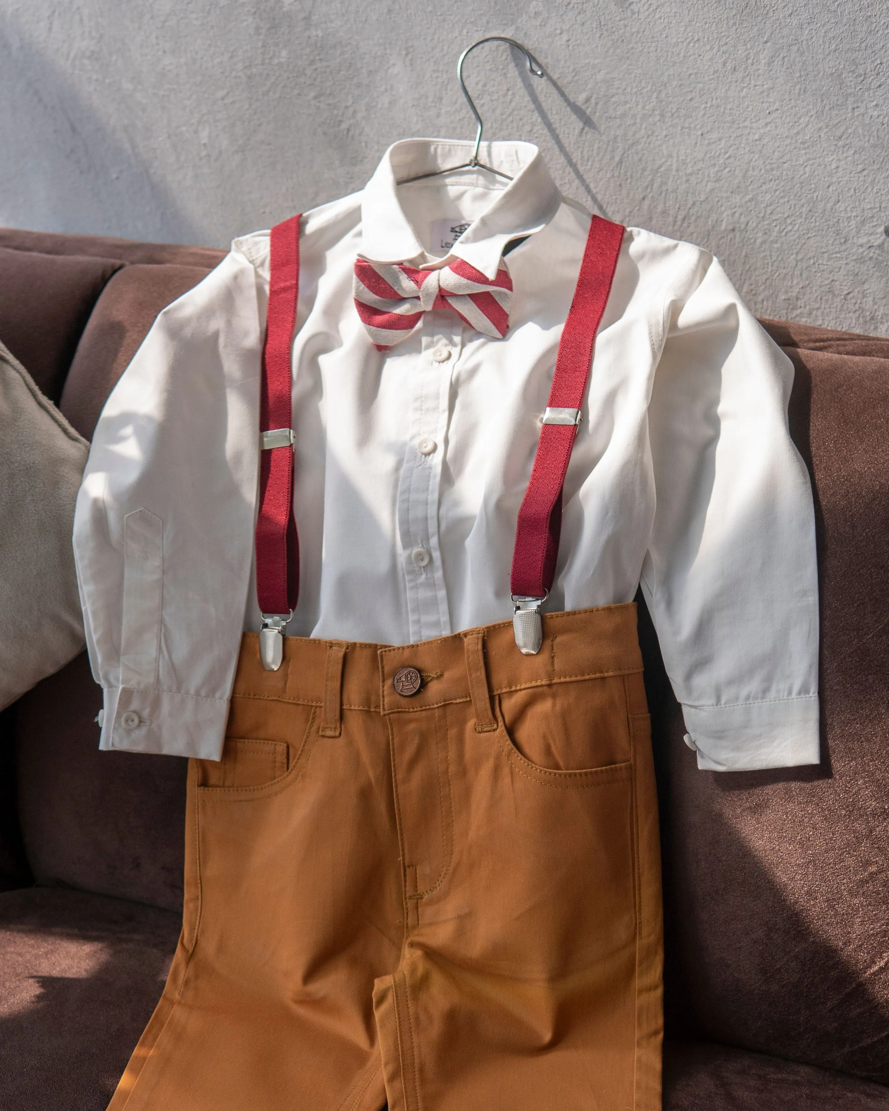 KHAKI CLASSIC