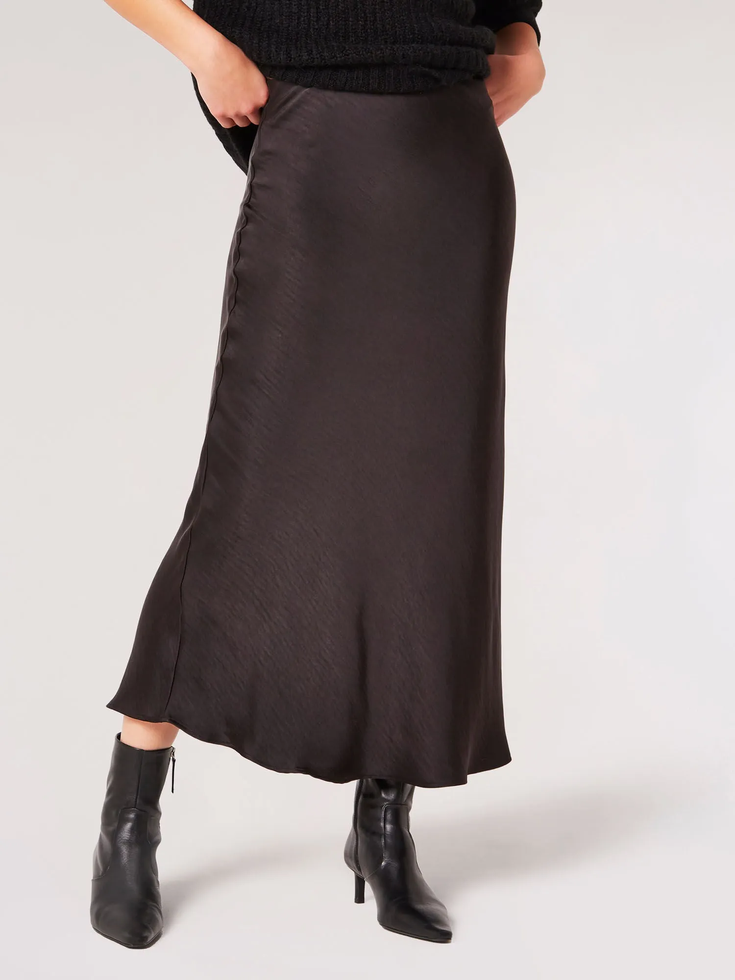 Satin Maxi Skirt | Apricot - Clearance