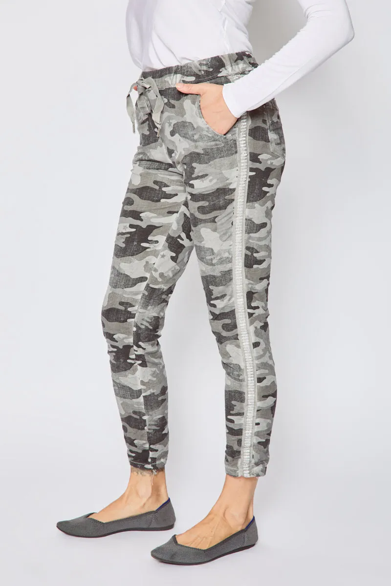 Soft Camo Pants with Mini Stars (10 Colors)