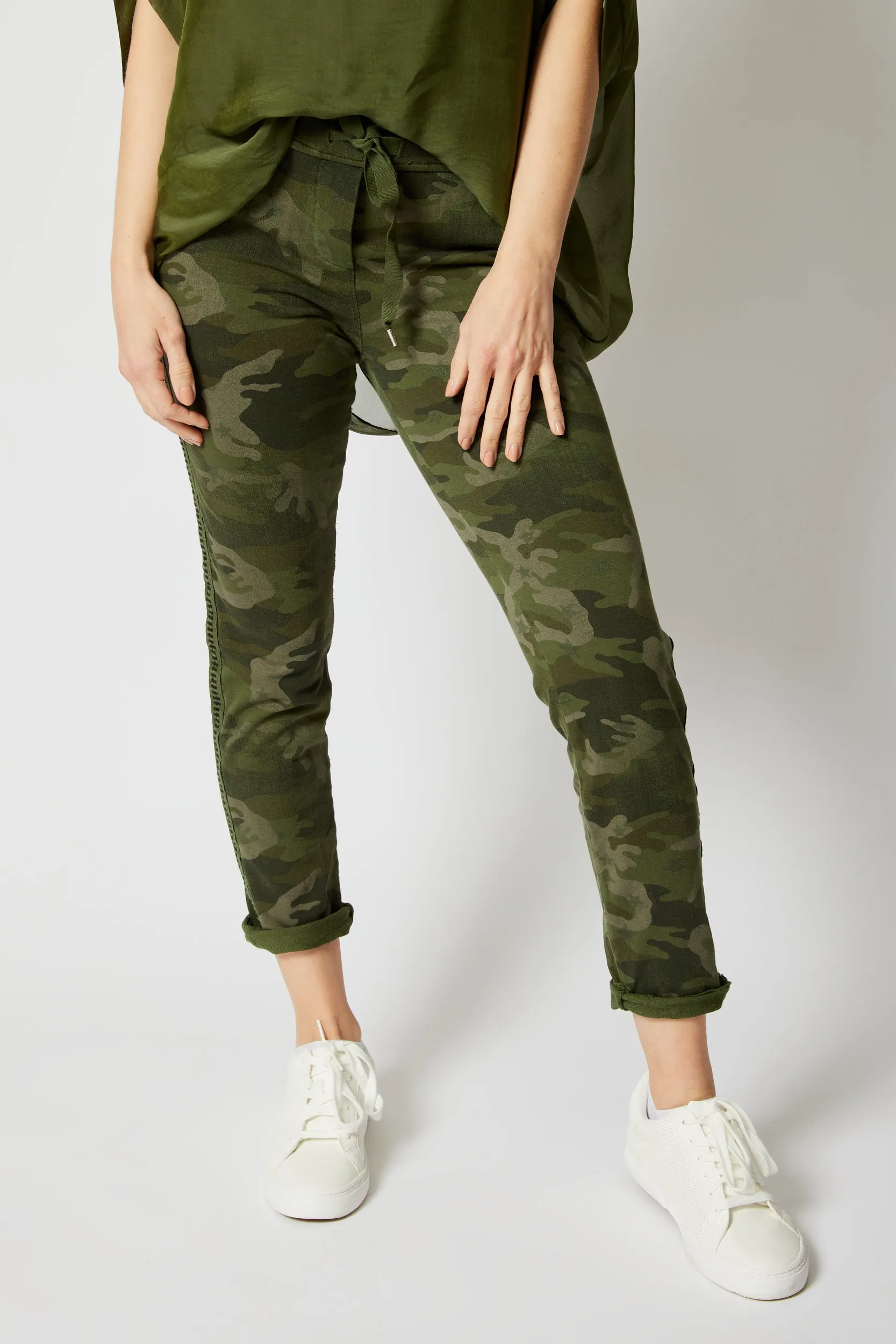 Soft Camo Pants with Mini Stars (10 Colors)