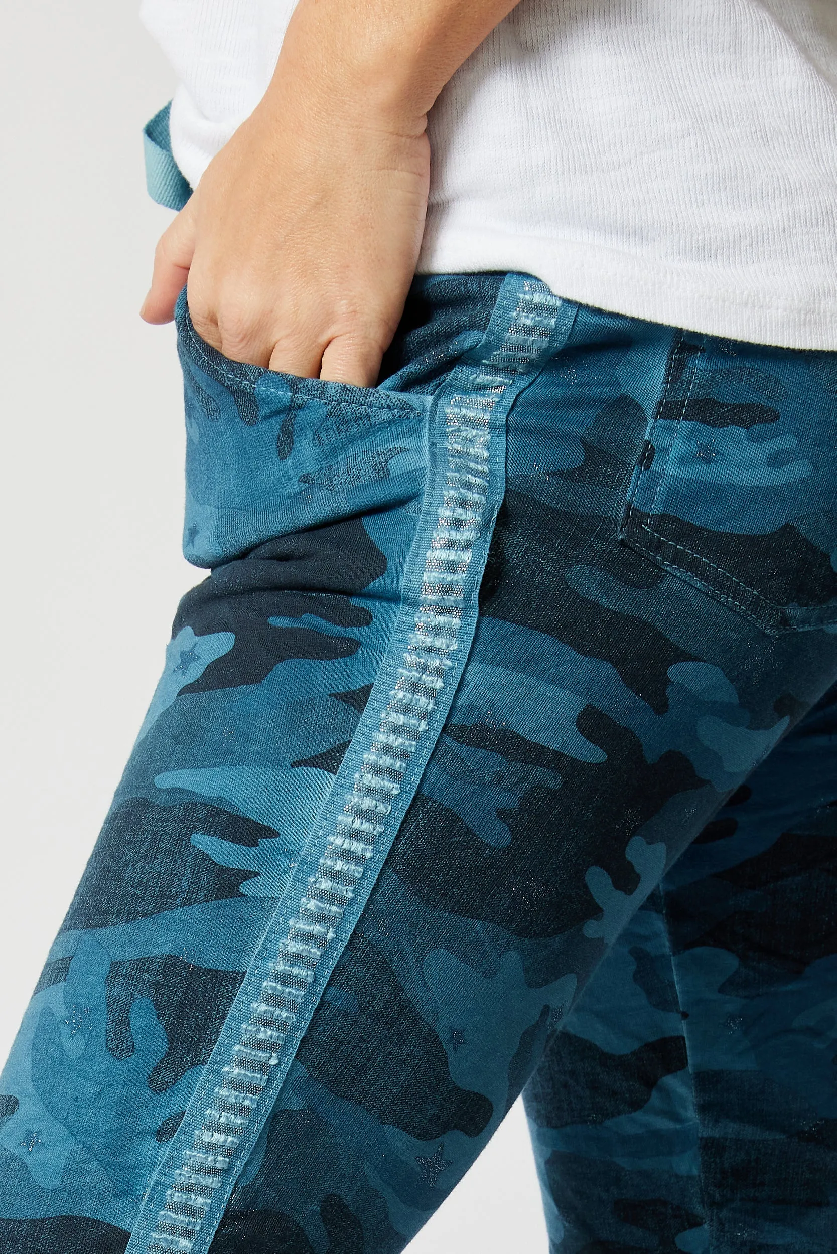 Soft Camo Pants with Mini Stars (10 Colors)
