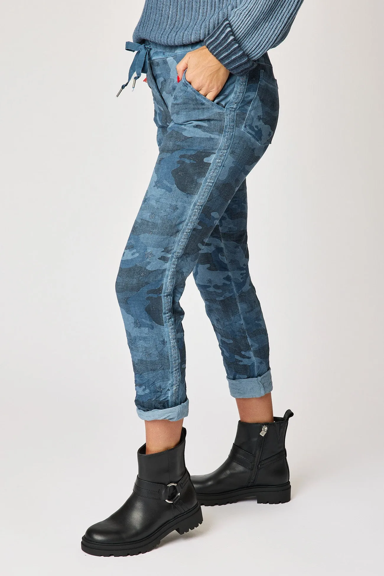Soft Camo Pants with Mini Stars (10 Colors)